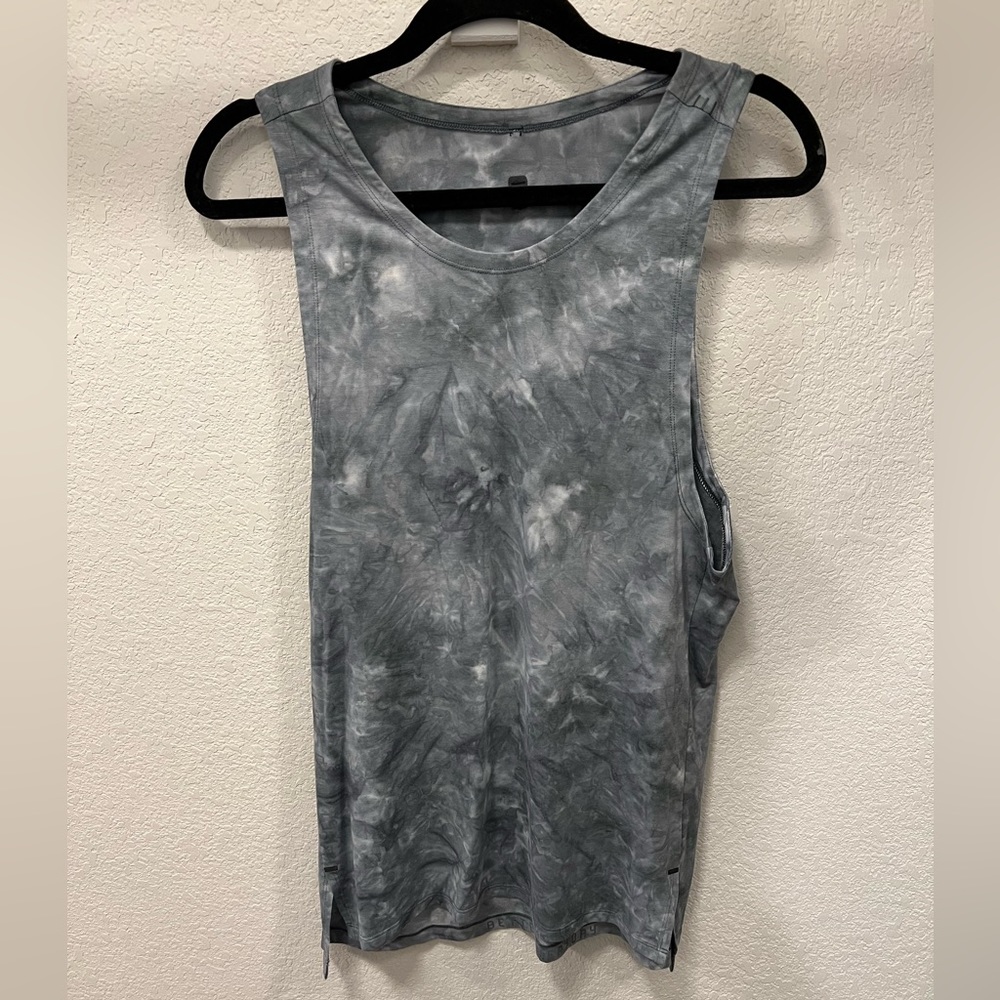 Lululemon running tank